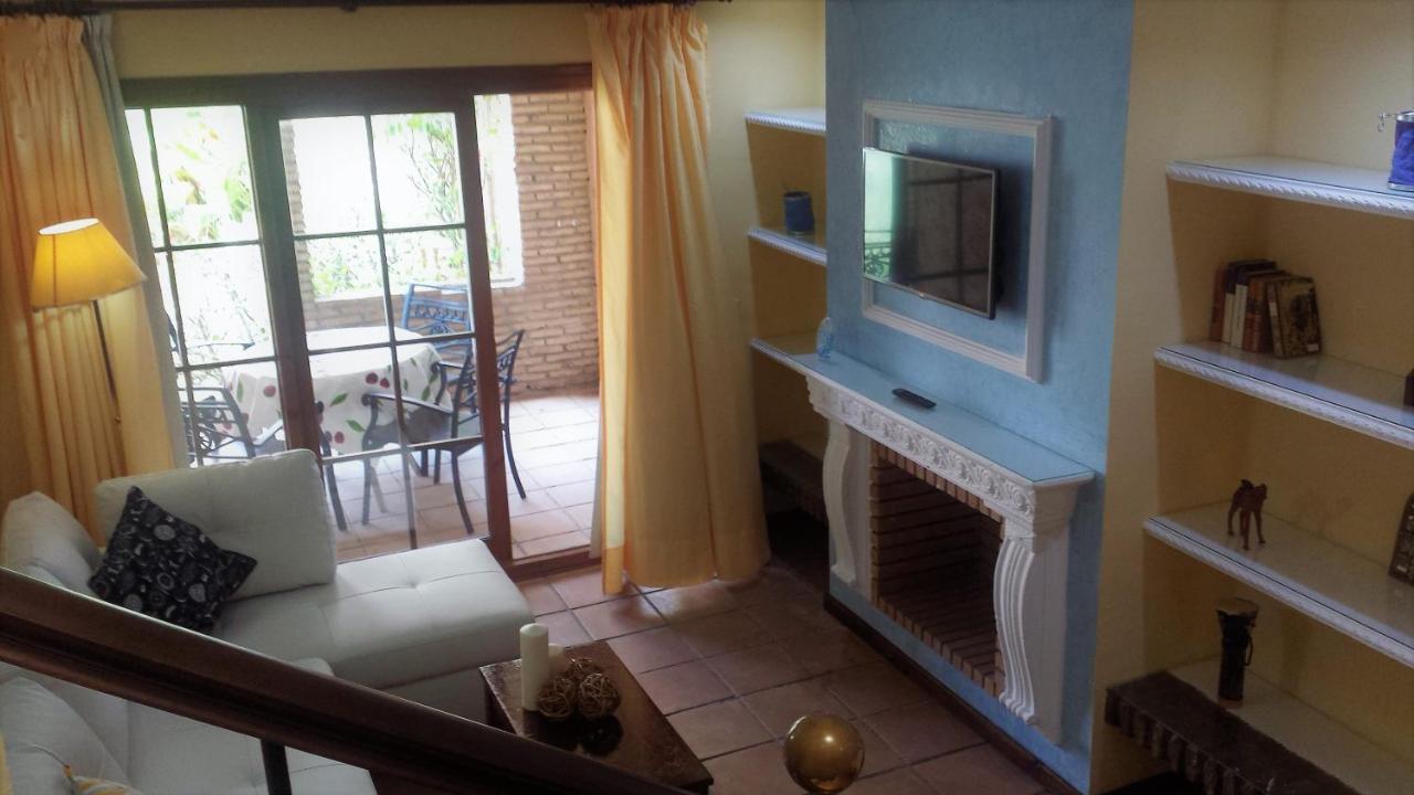 فيلا Duplex 6 Pax Con Wifi En Bahia Sur Con Parking Y Piscinas Comunitarias سان فرناندو المظهر الخارجي الصورة